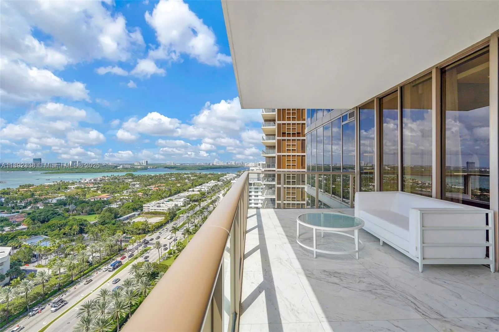 9701 Collins Ave, #2104S