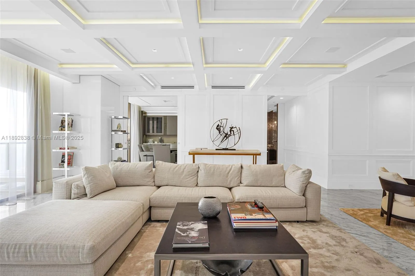 9701 Collins Ave, #2104S