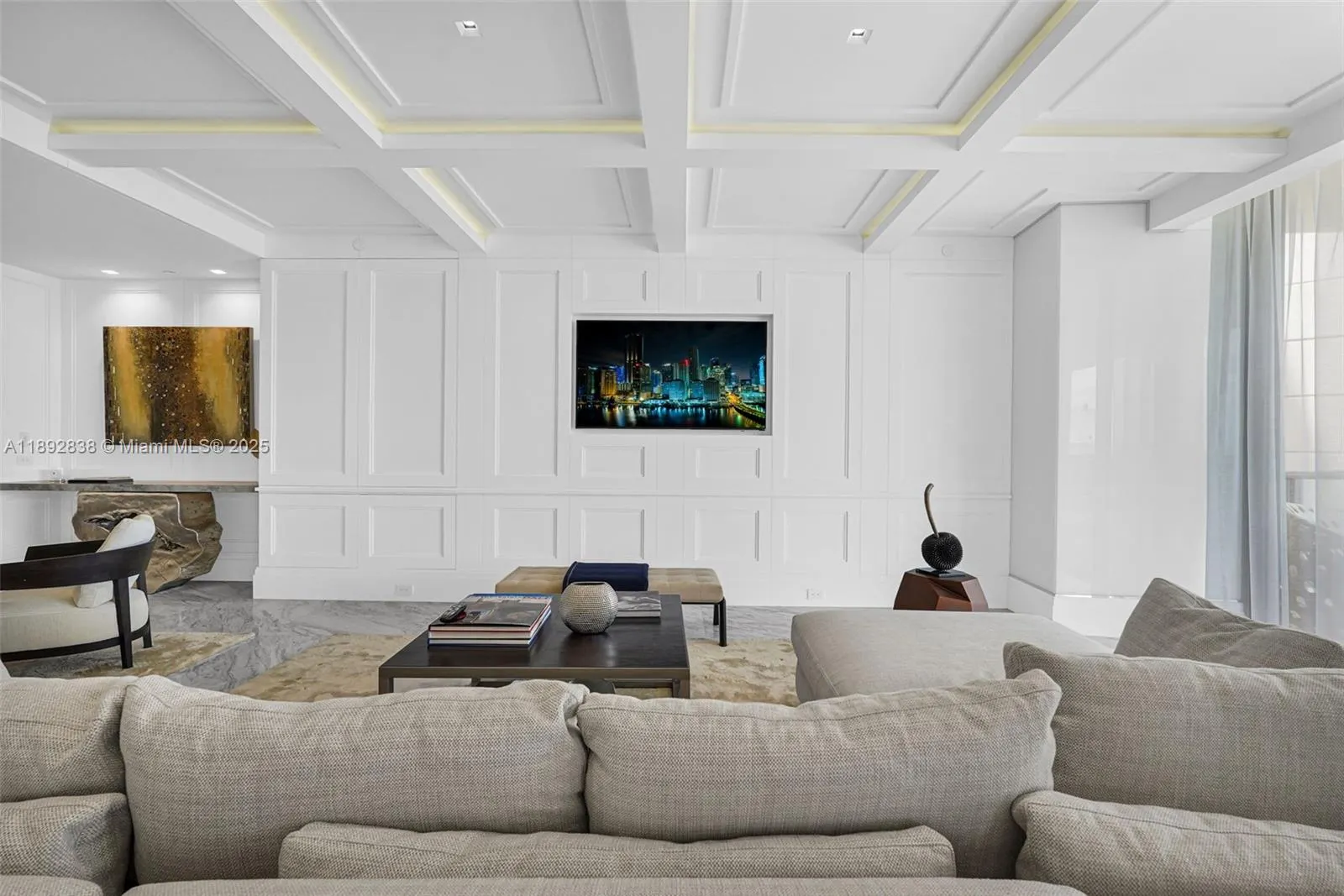 9701 Collins Ave, #2104S