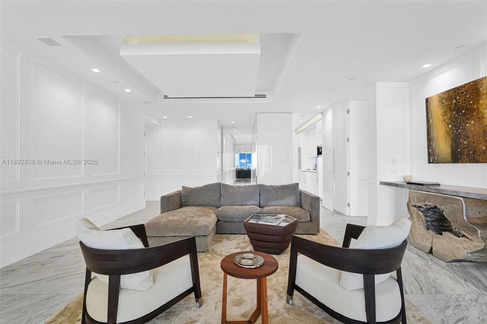 9701 Collins Ave, #2104S