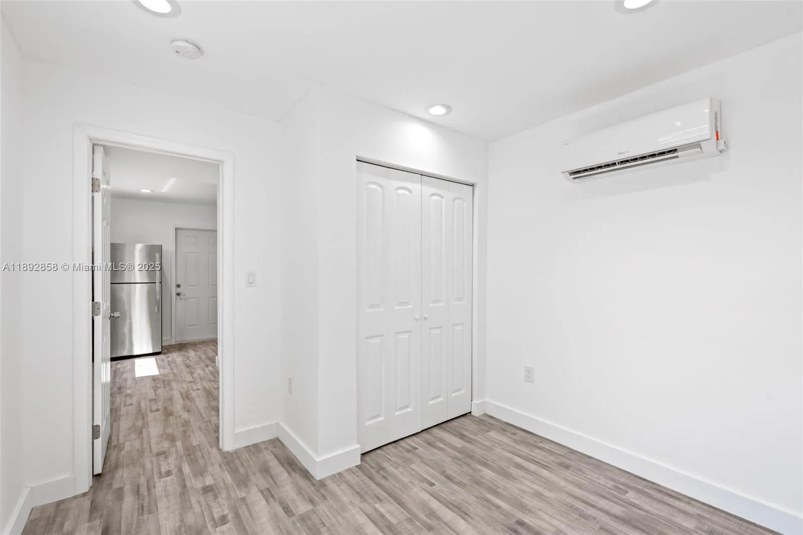 2847 Polk St
