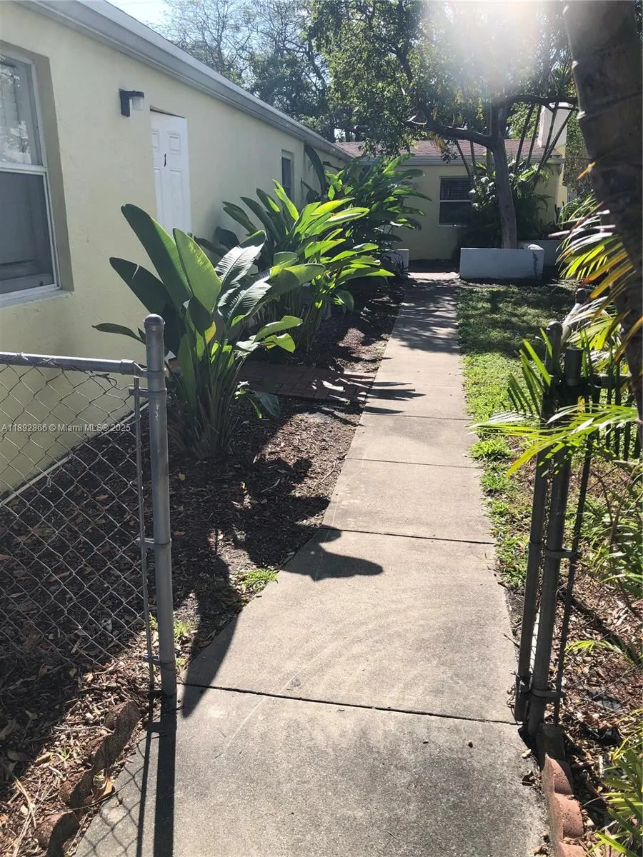 2018 Washington St, #2