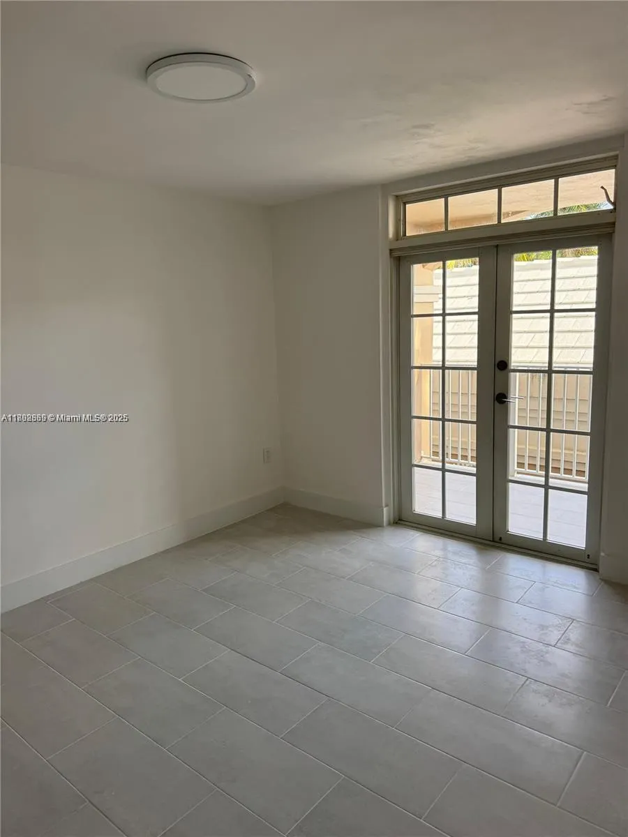 1280 S Alhambra Cir, #2209