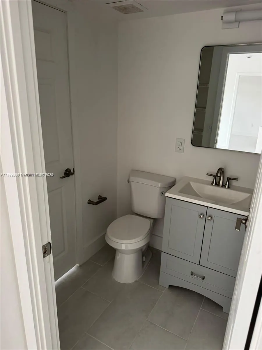 1280 S Alhambra Cir, #2209