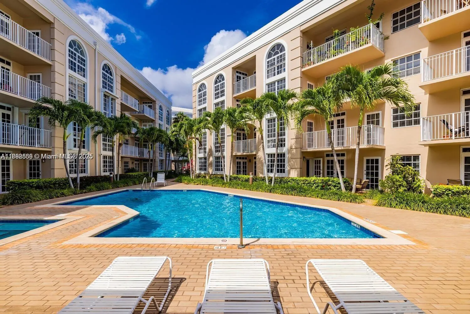 1280 S Alhambra Cir, #2209