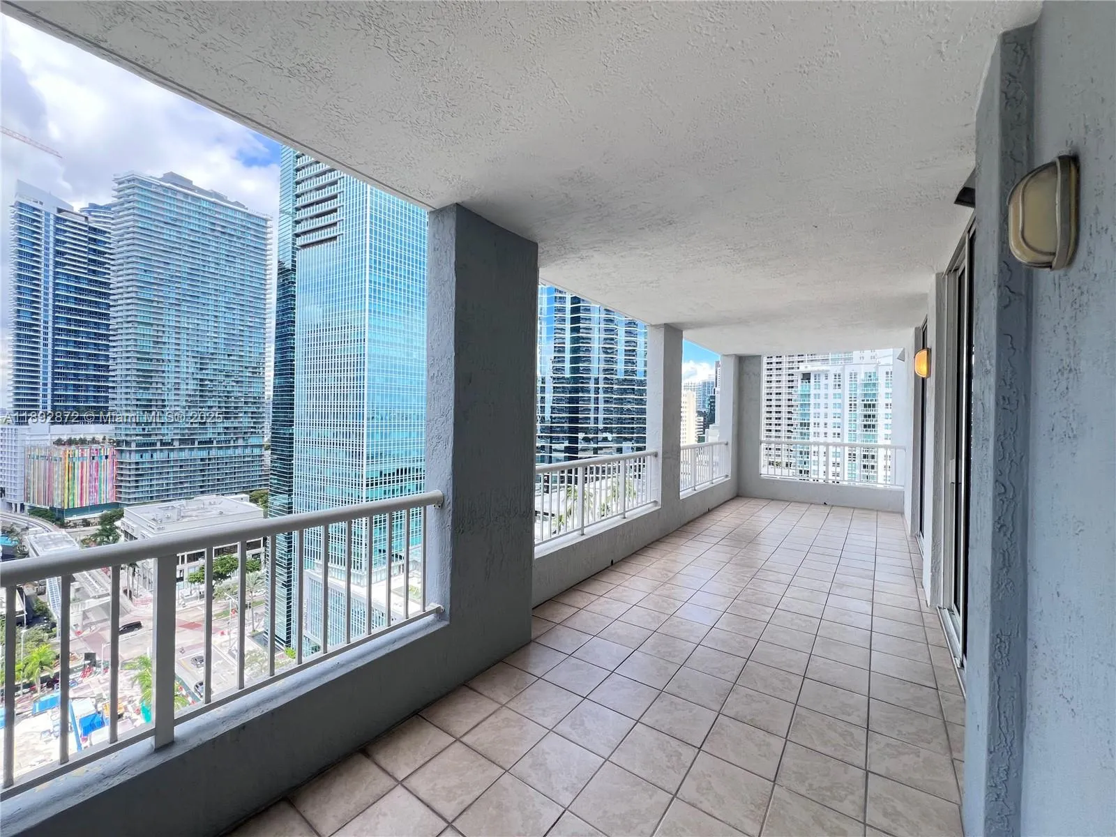 170 SE 14th St, #2107