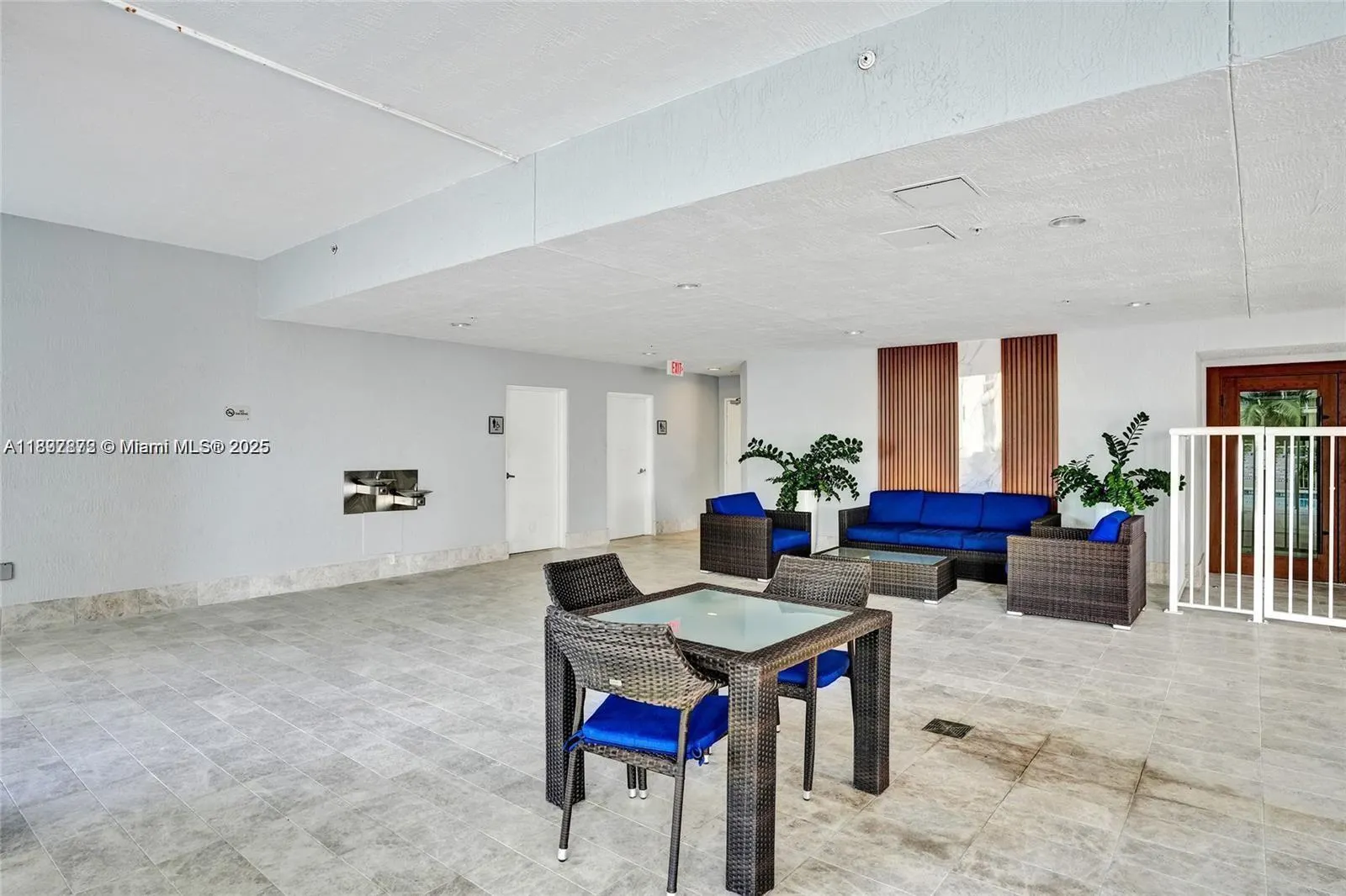 170 SE 14th St, #2107