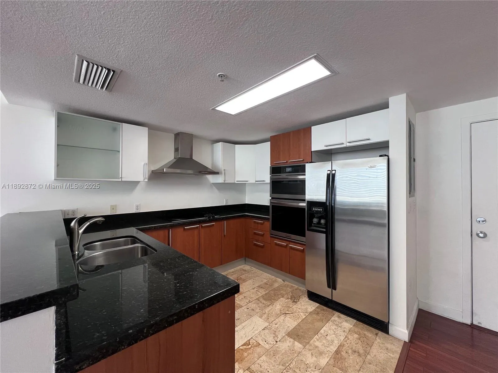 170 SE 14th St, #2107