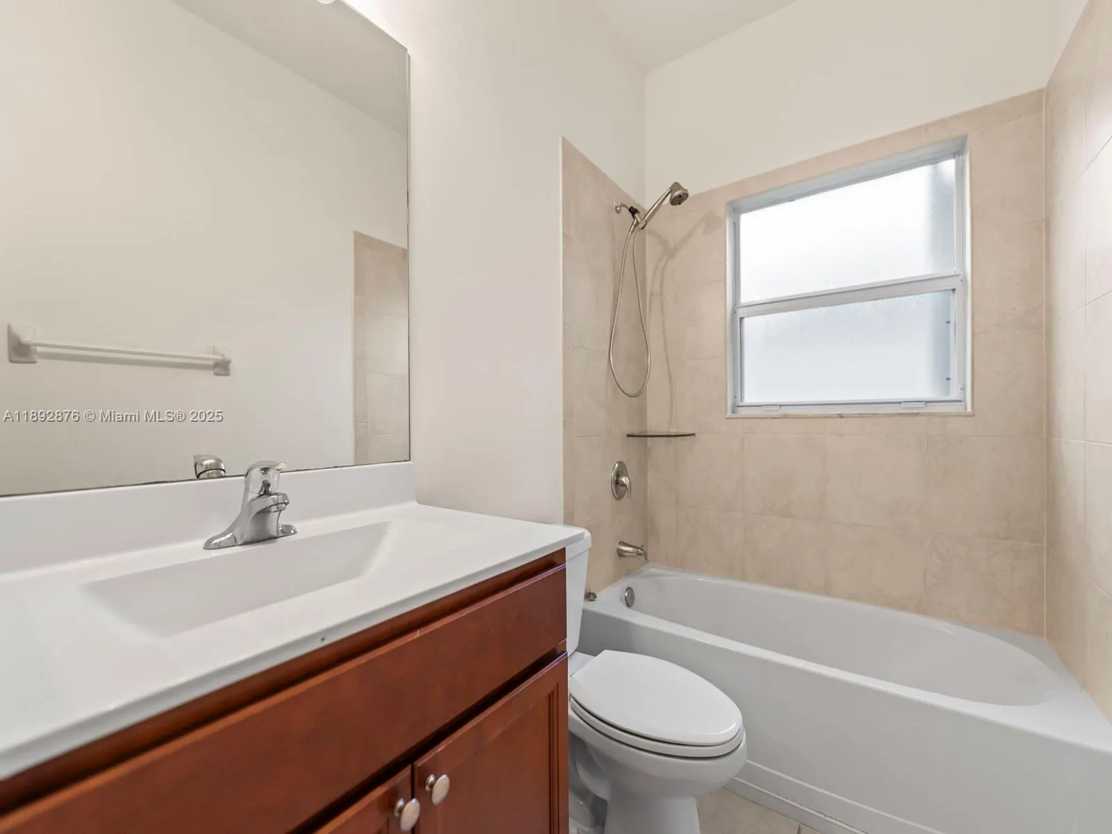 236 SE 32nd Ave