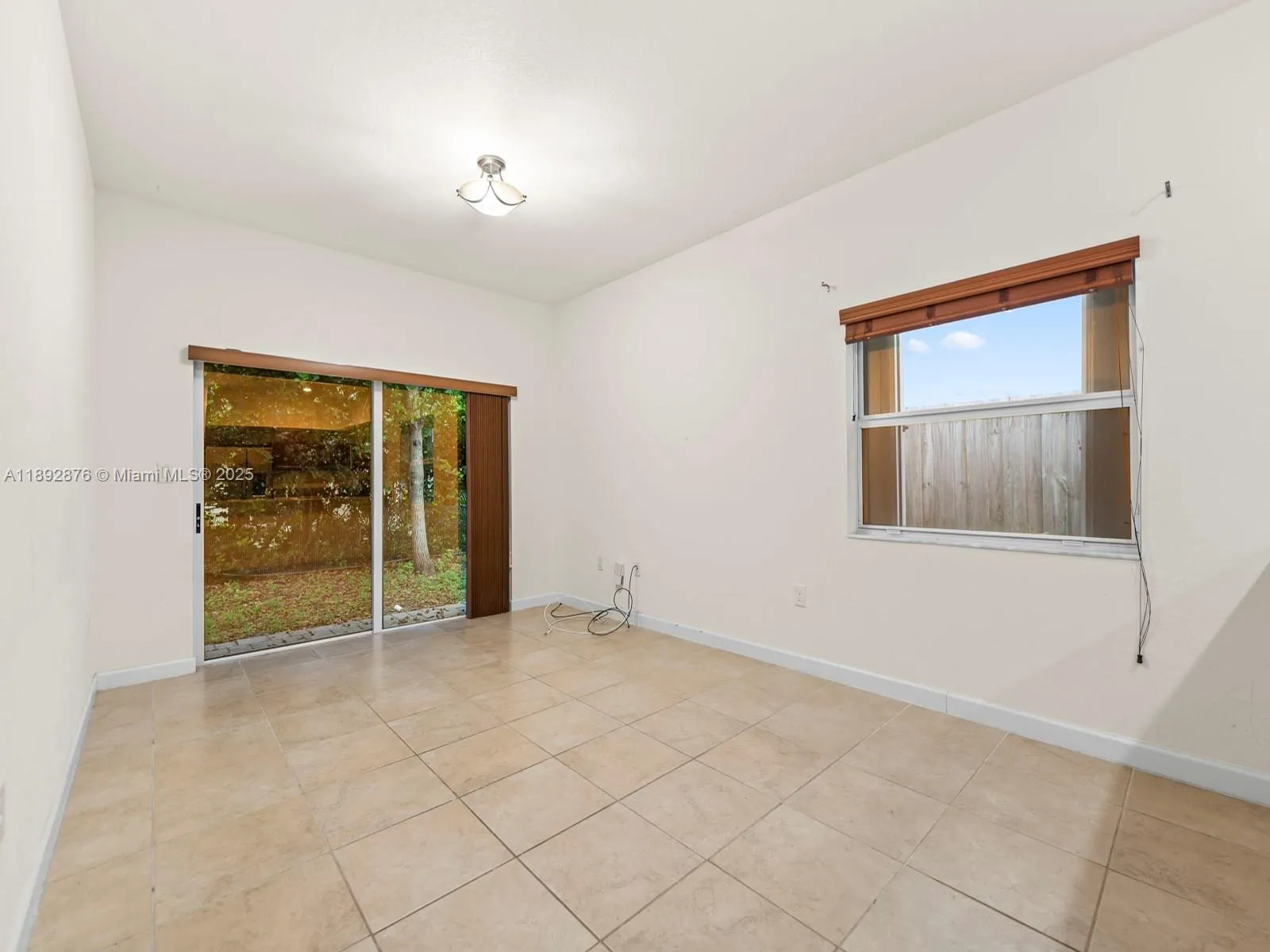 236 SE 32nd Ave