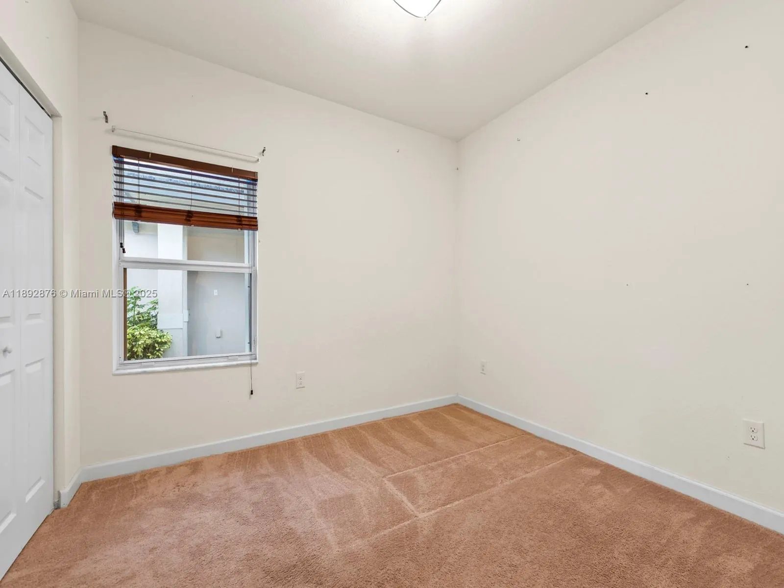 236 SE 32nd Ave