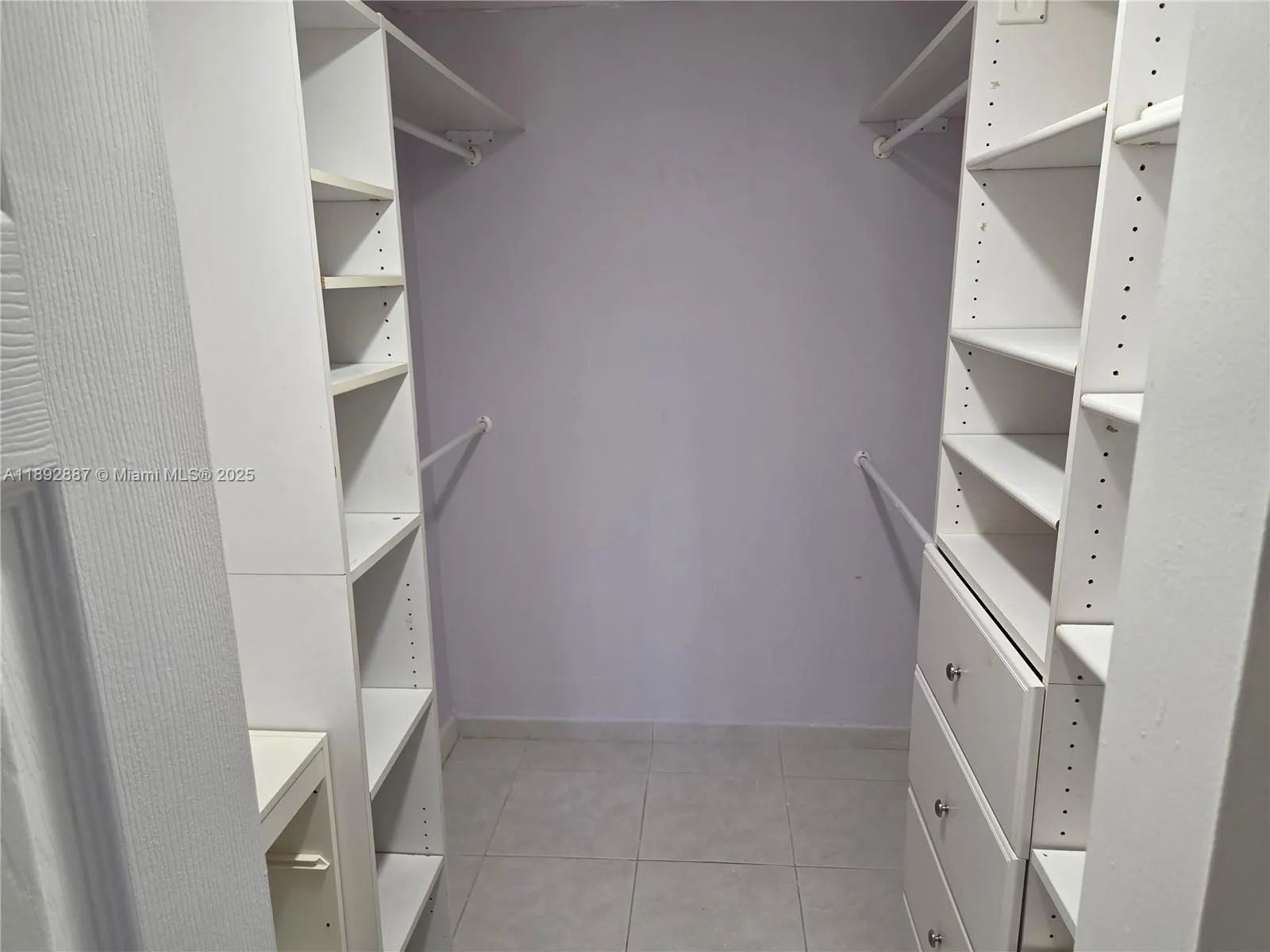 460 Lakeview Drive, #2