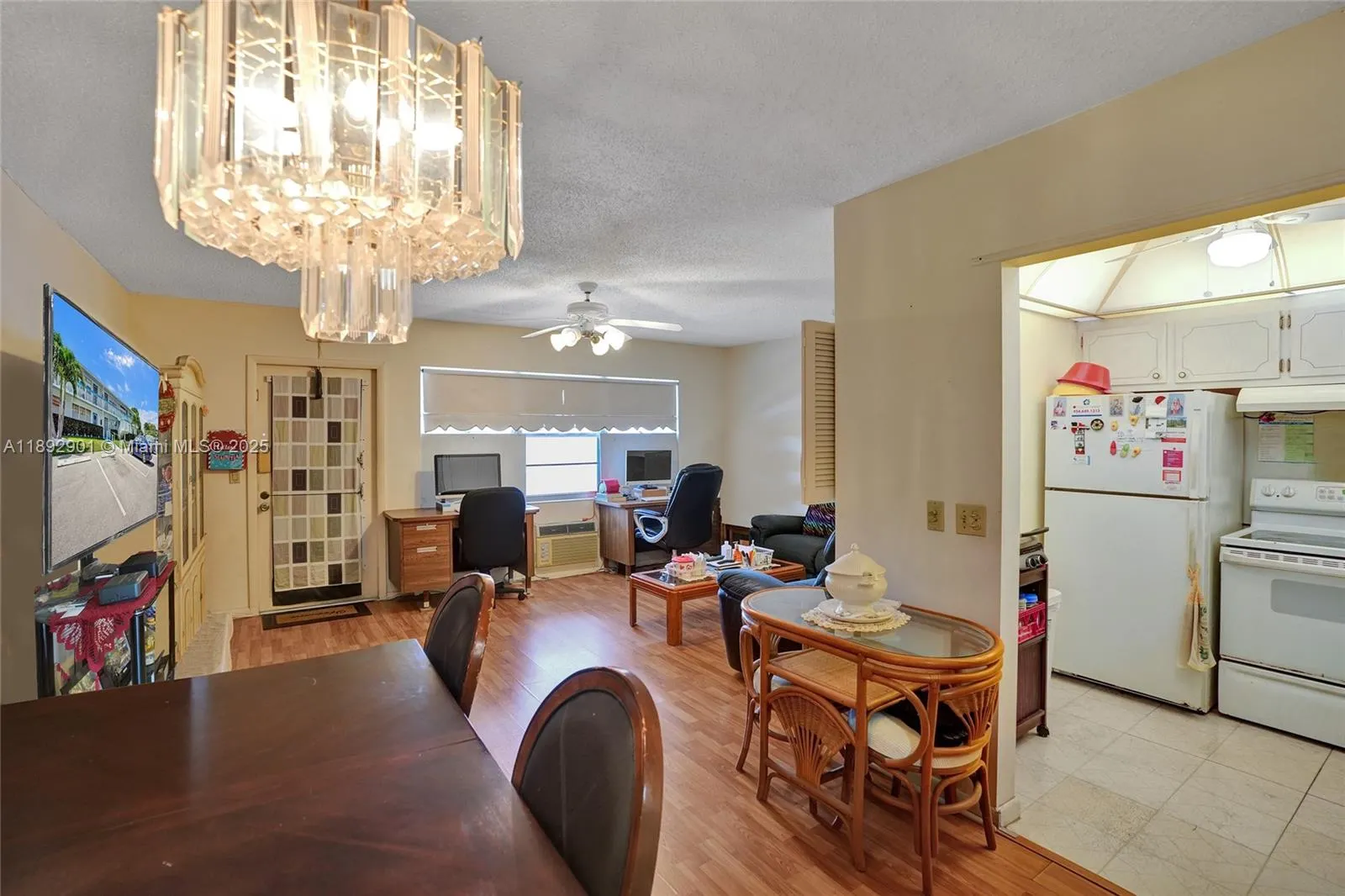 122 Oakridge I, #122
