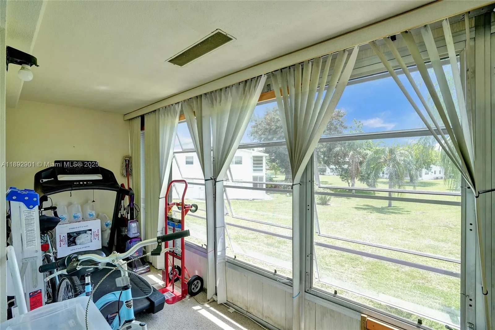122 Oakridge I, #122