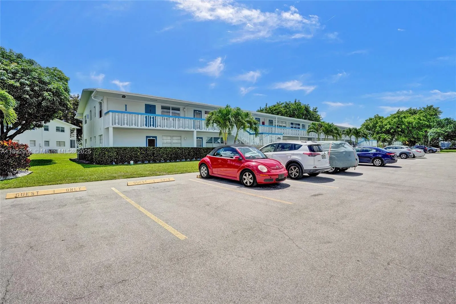 122 Oakridge I, #122