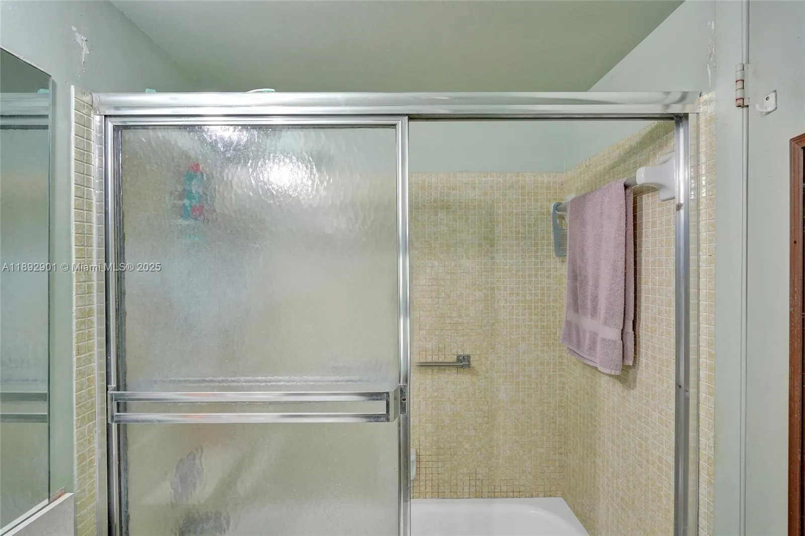 122 Oakridge I, #122