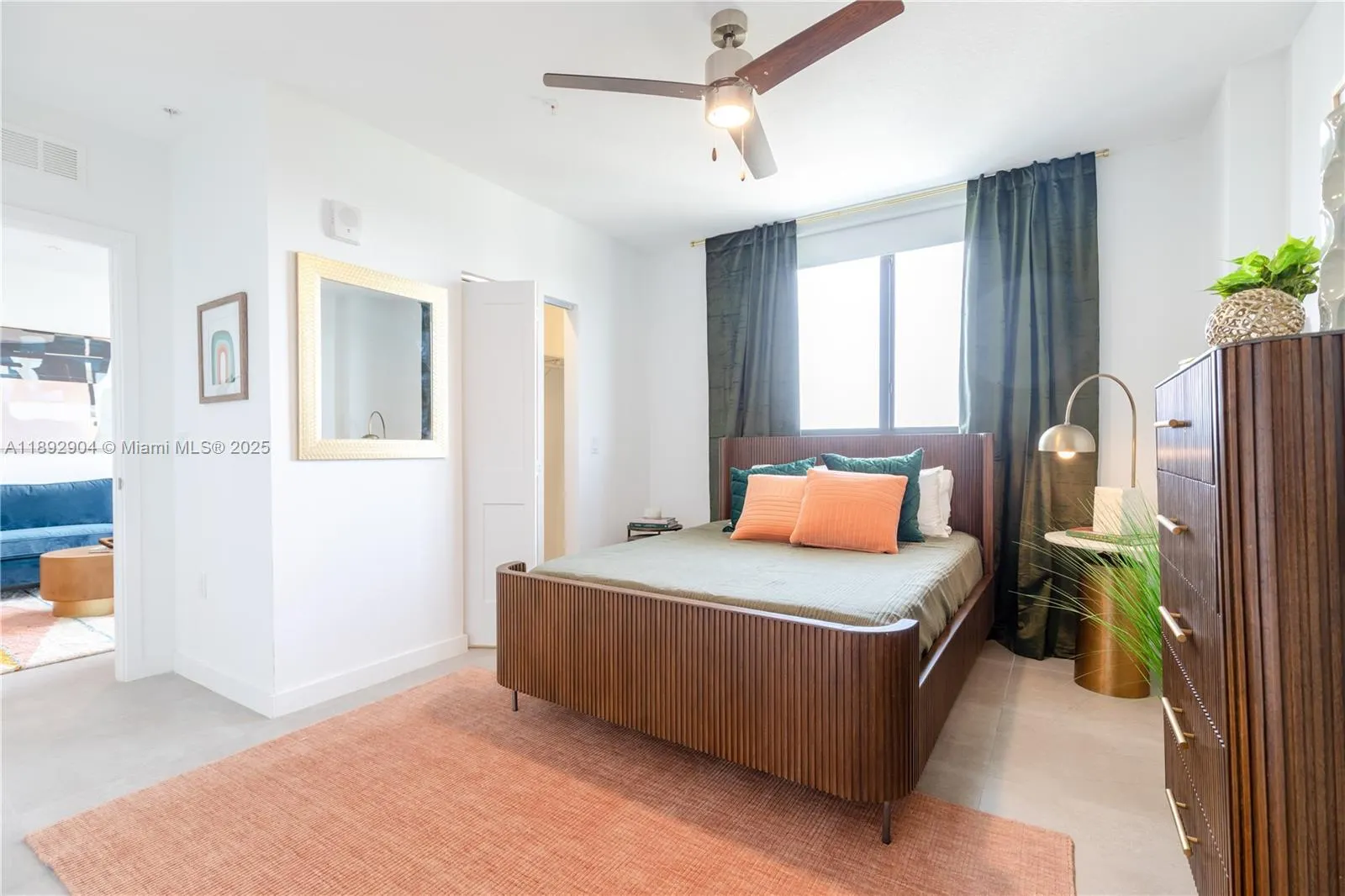 1005 Spring Garden Rd, #729