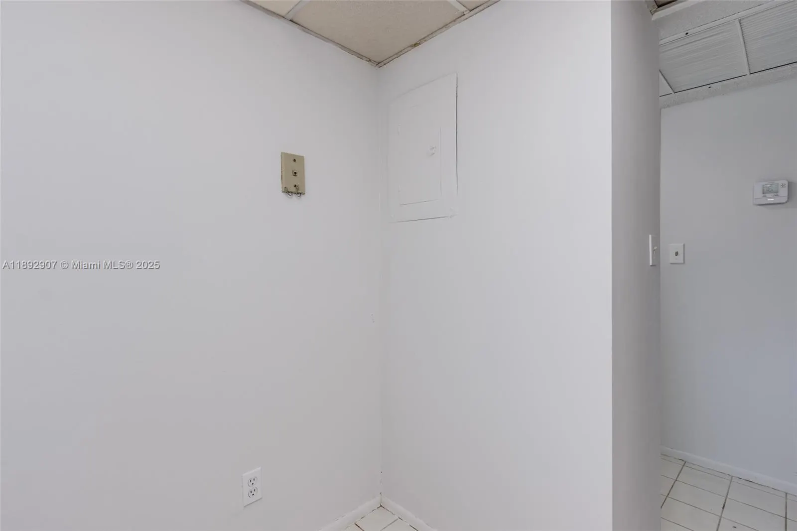210 172nd St, #432