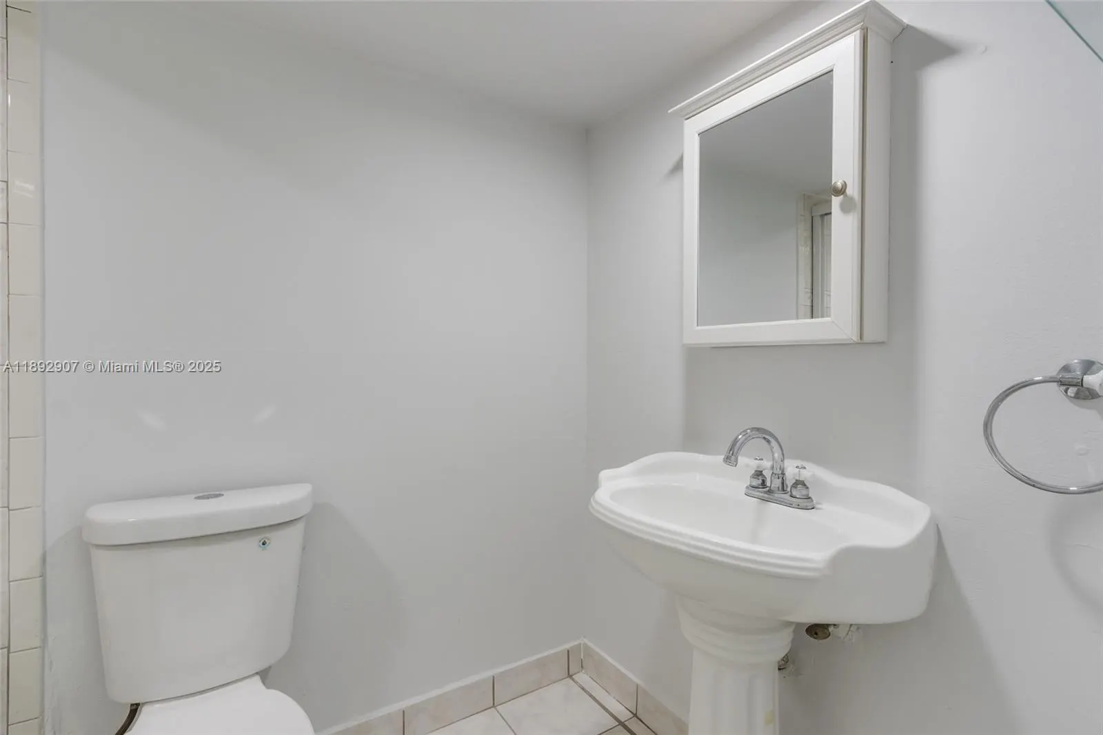 210 172nd St, #432