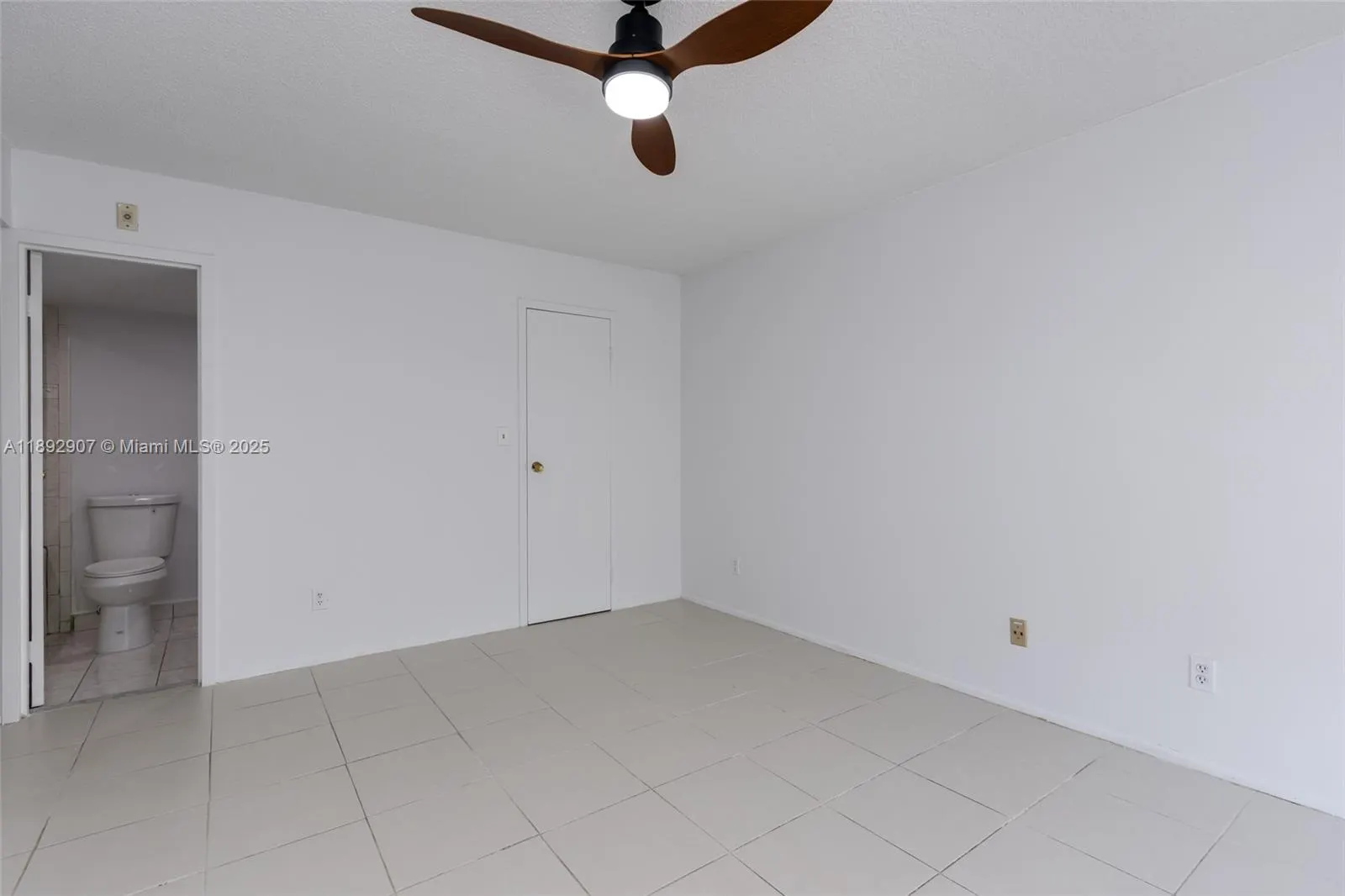 210 172nd St, #432