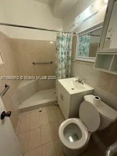 130 NW 124th St