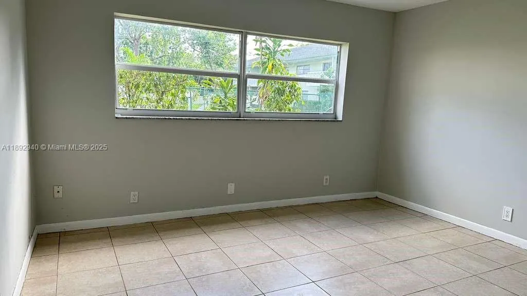 4200 NW 3 Court, #133