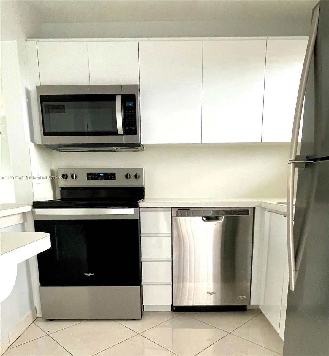 8280 Sunrise Lakes Blvd, #307