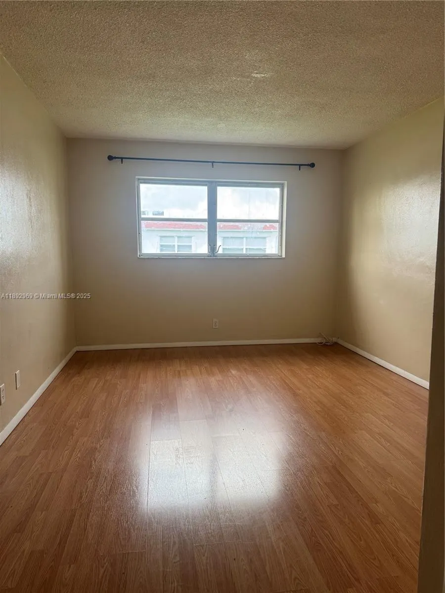 1400 NW 43rd Ter, #204