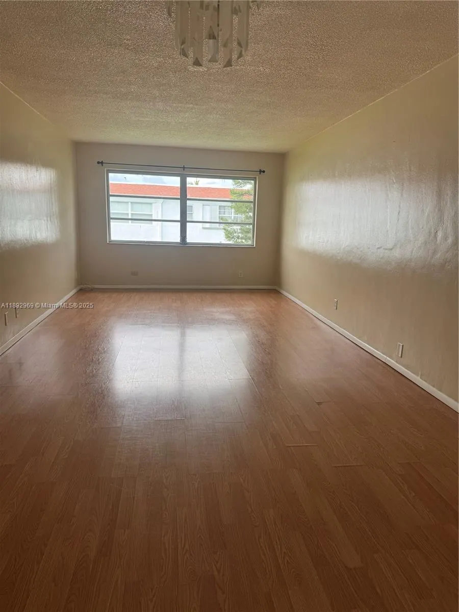 1400 NW 43rd Ter, #204