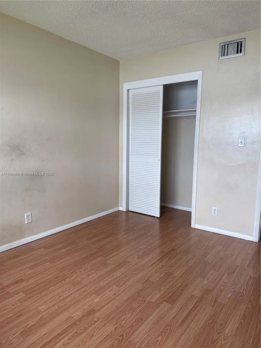 1400 NW 43rd Ter, #204