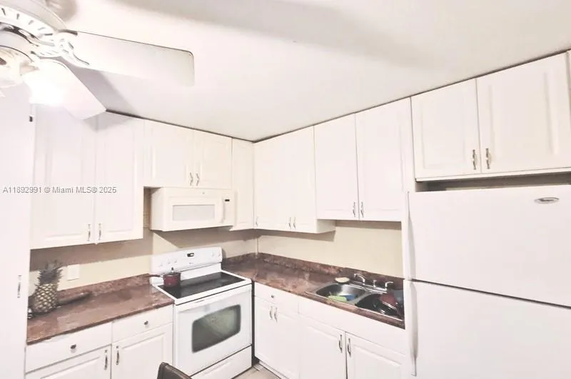 1829 N A St, #50