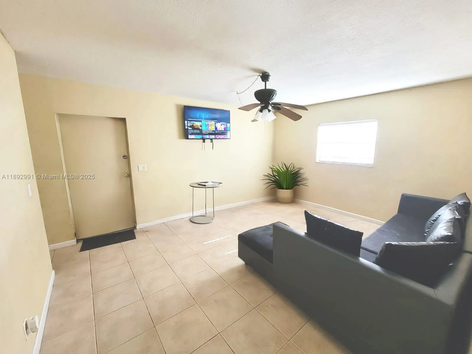 1829 N A St, #50