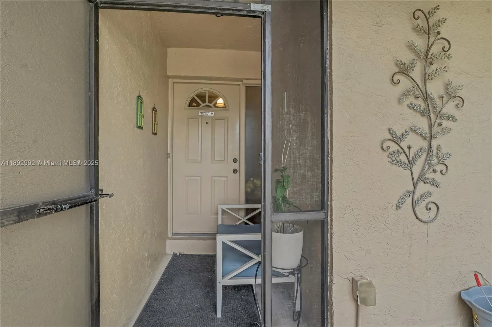 7641 NW 99th Ave