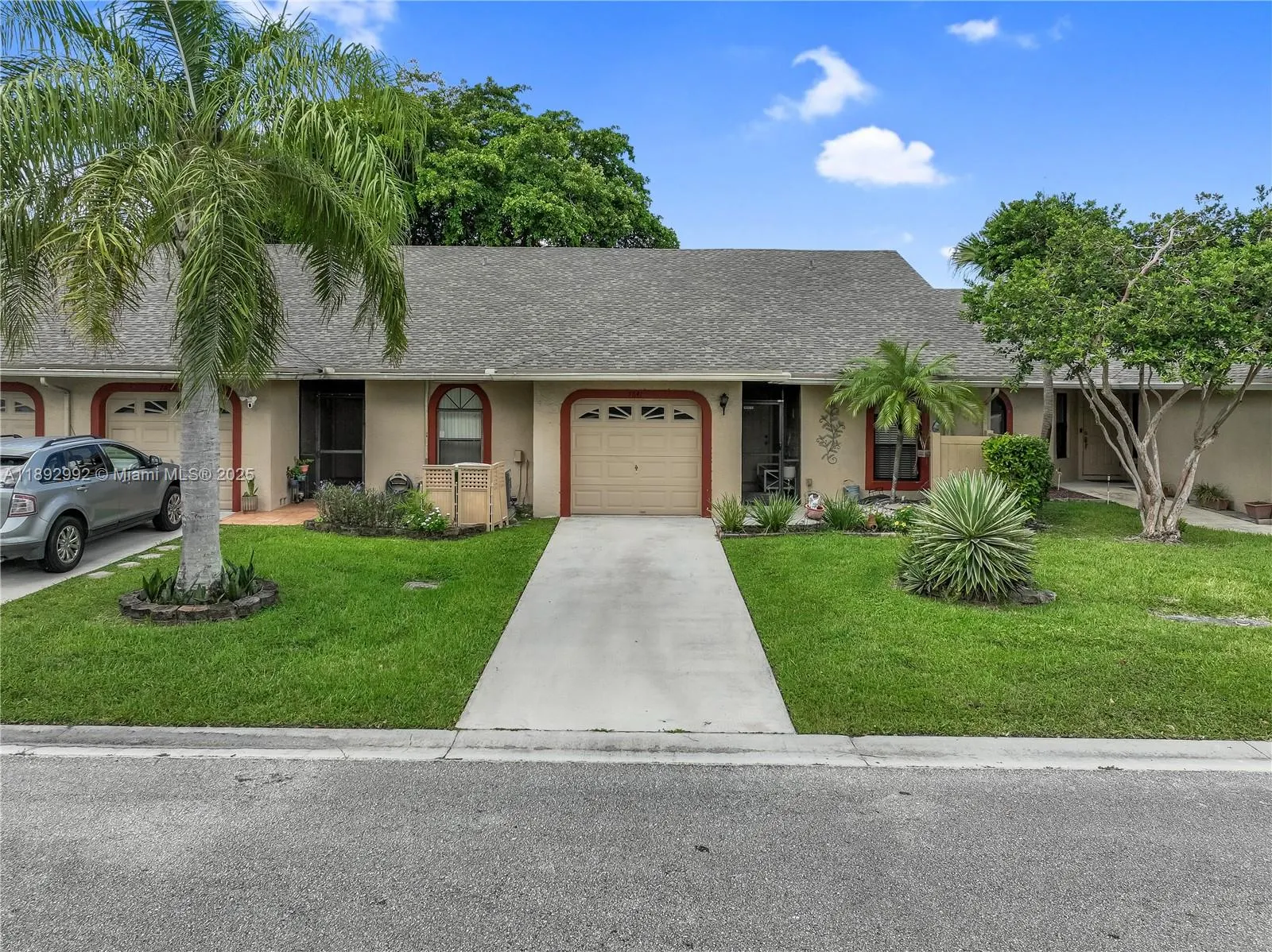 7641 NW 99th Ave