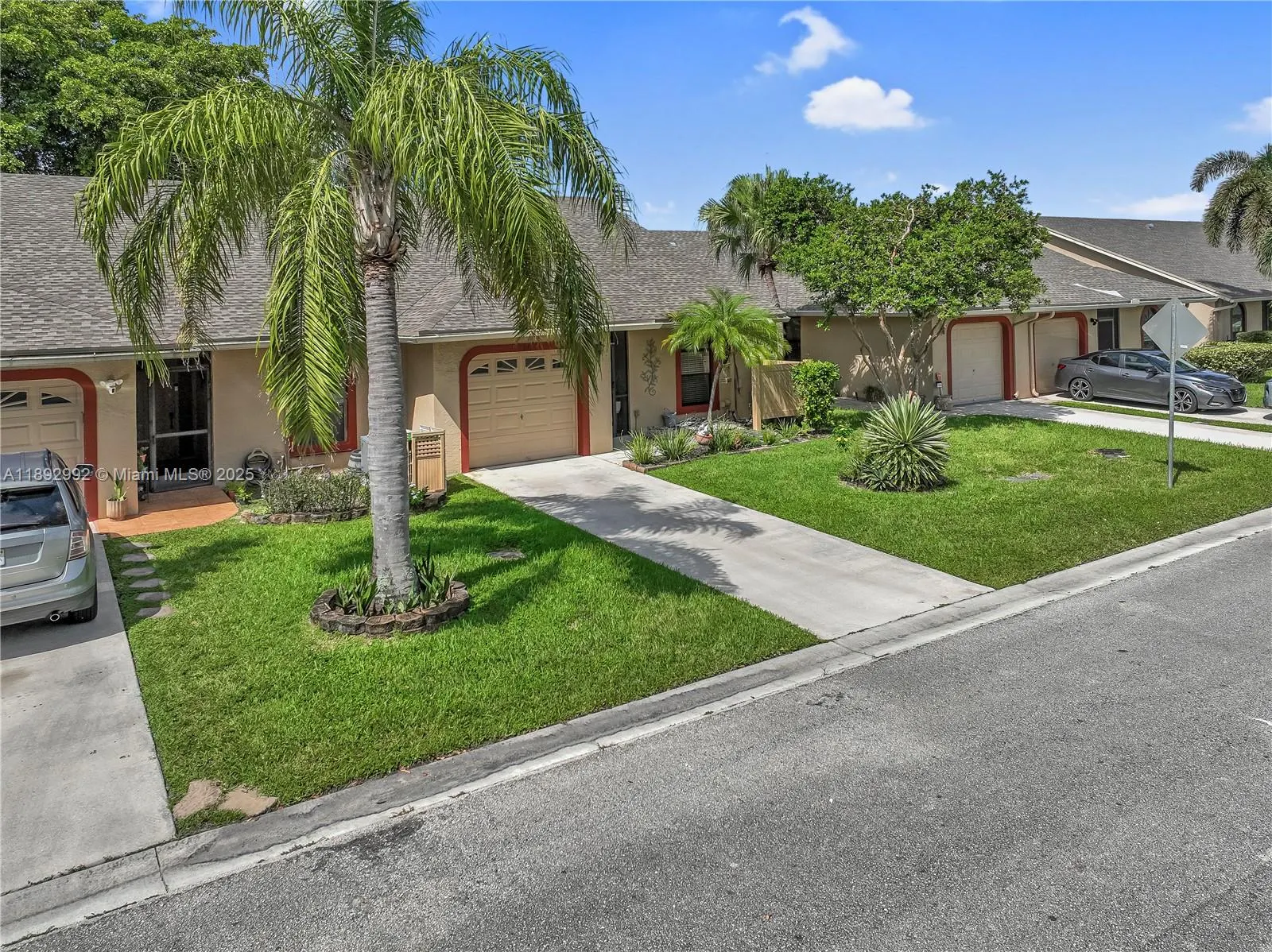 7641 NW 99th Ave