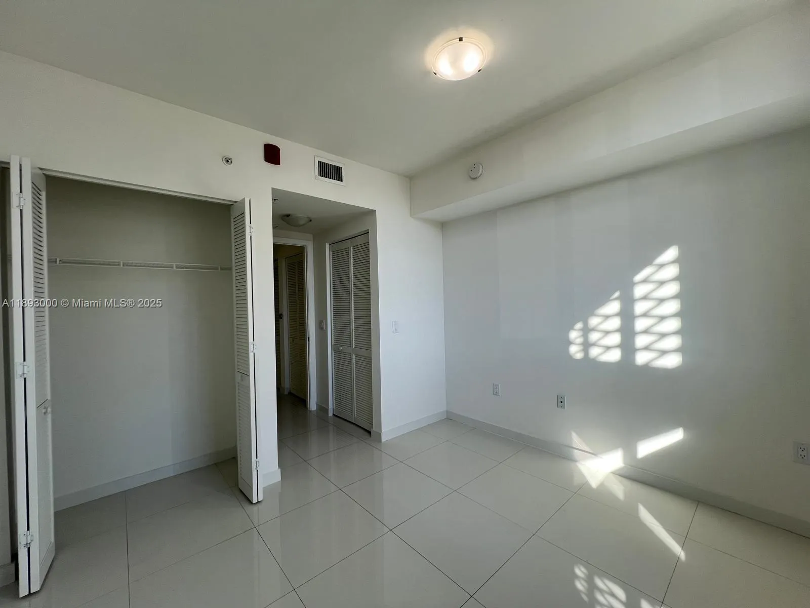 7661 NW 107th Ave, #405