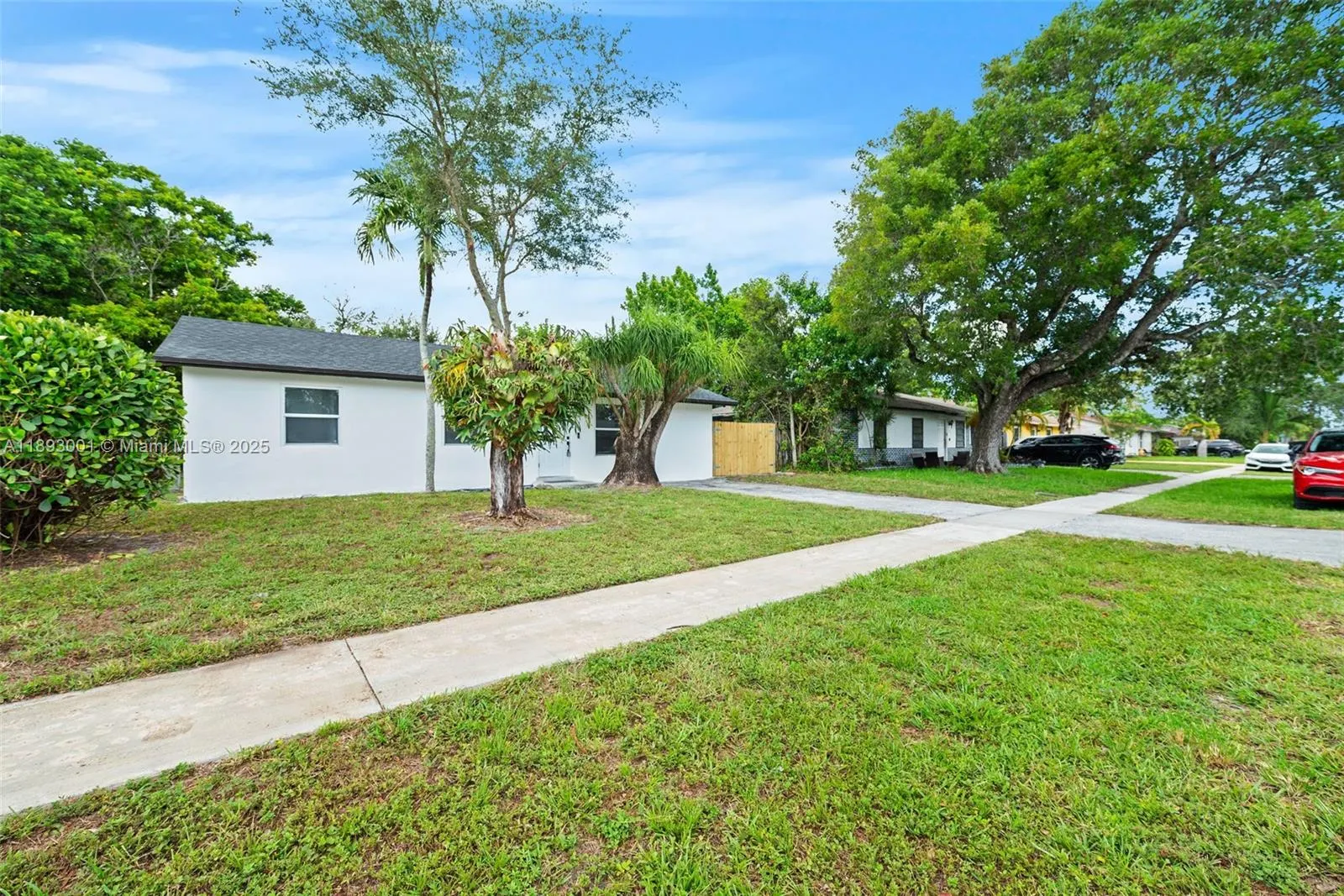 8201 SW 7th Ct