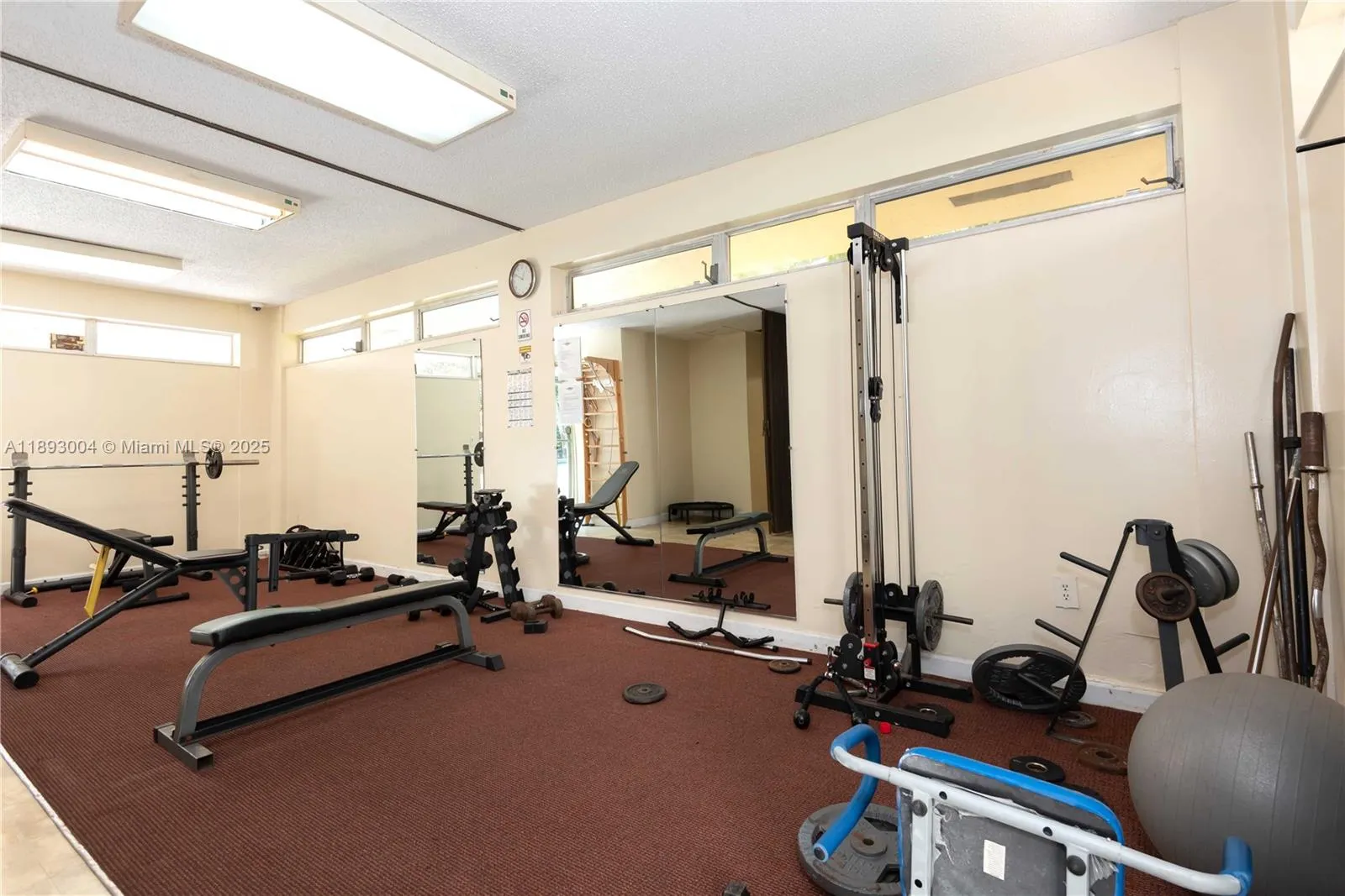 17890 W Dixie Hwy 319 Hwy, #319