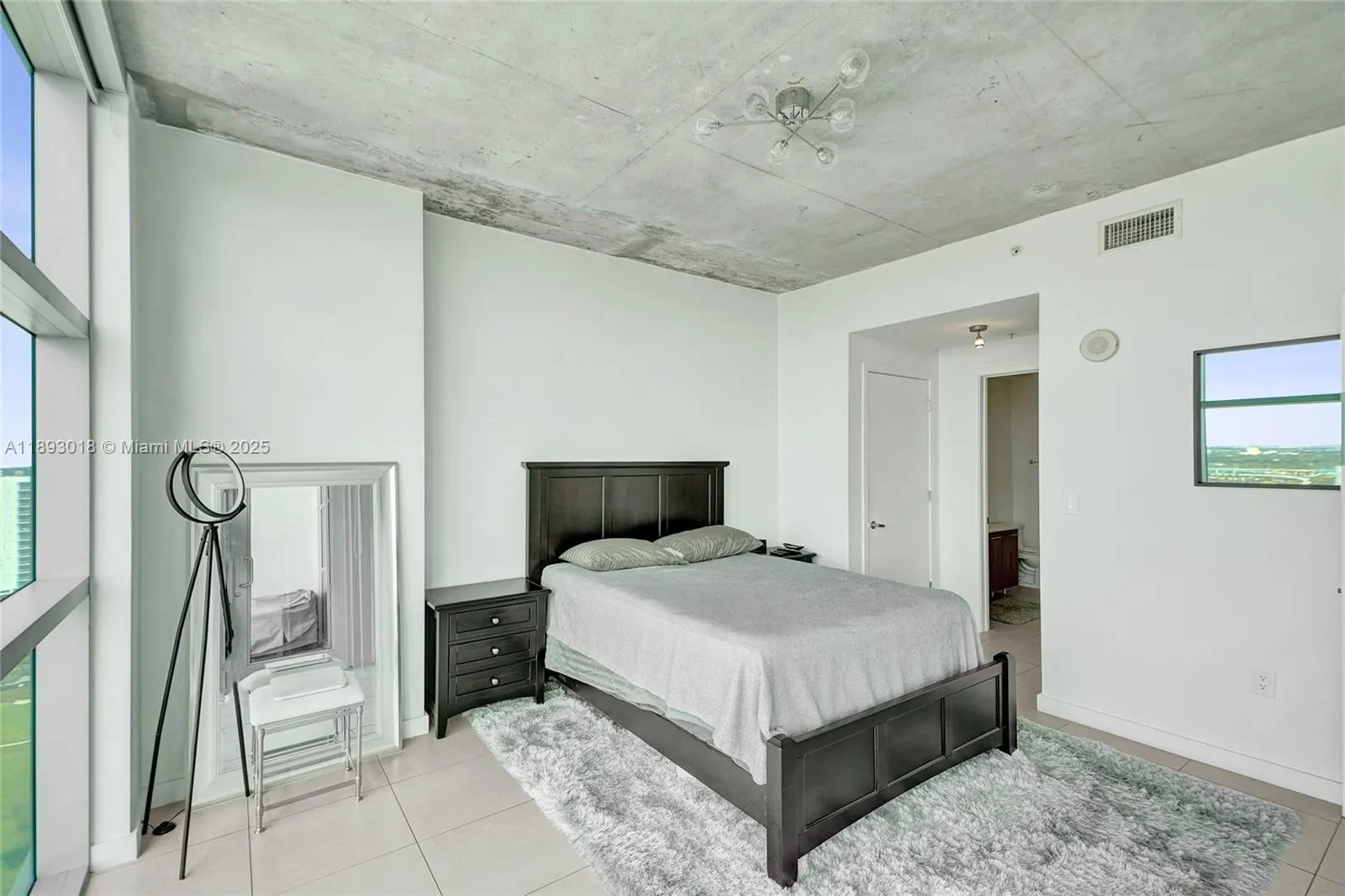 3301 NE 1st Ave, #H2205