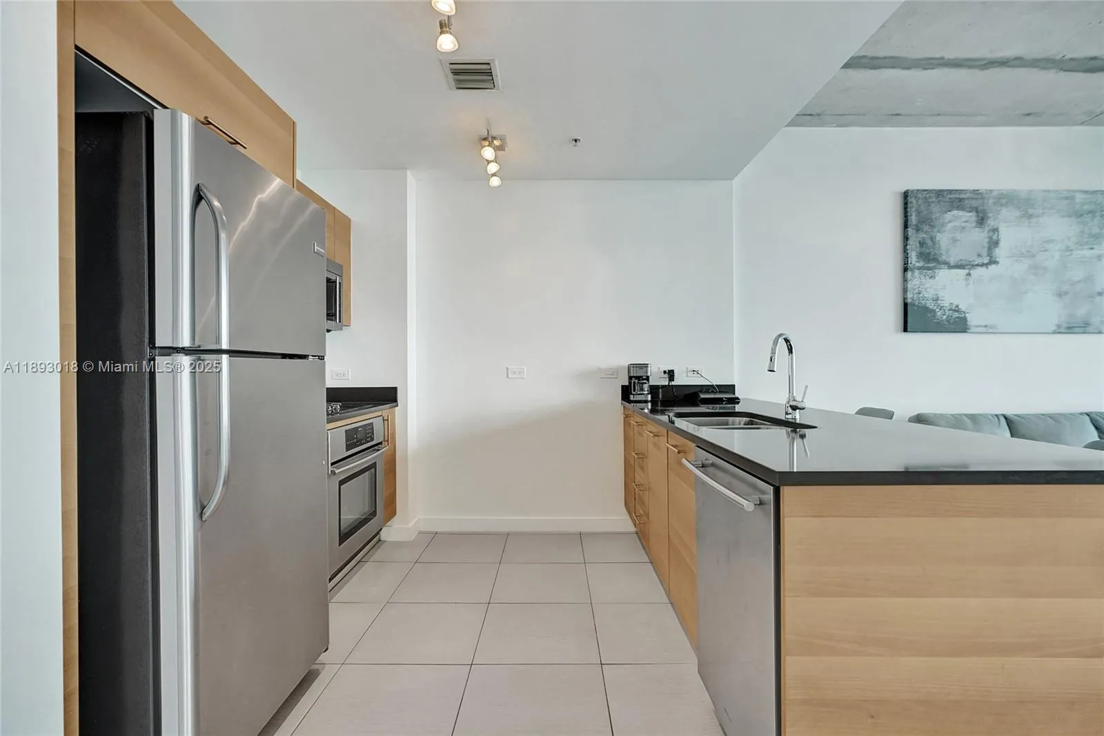 3301 NE 1st Ave, #H2205