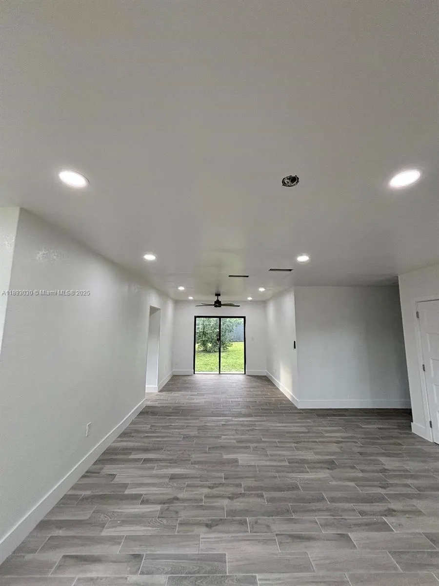 10815 SW 157th Ter