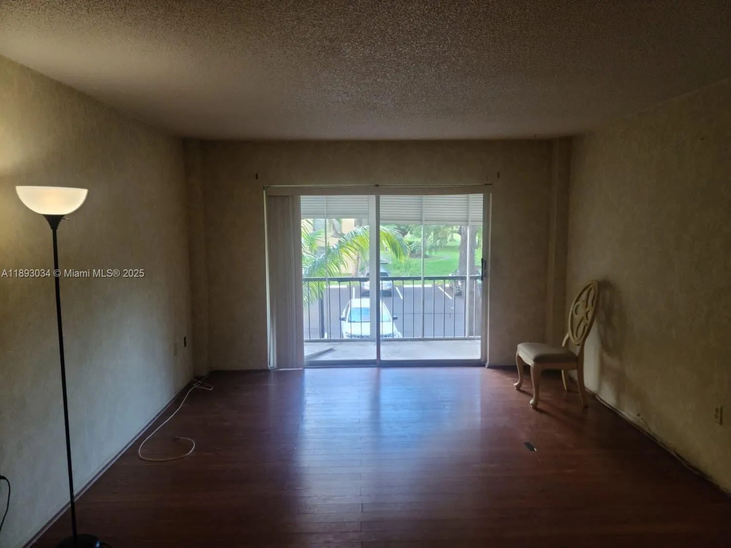 4166 Inverrary Dr, #203