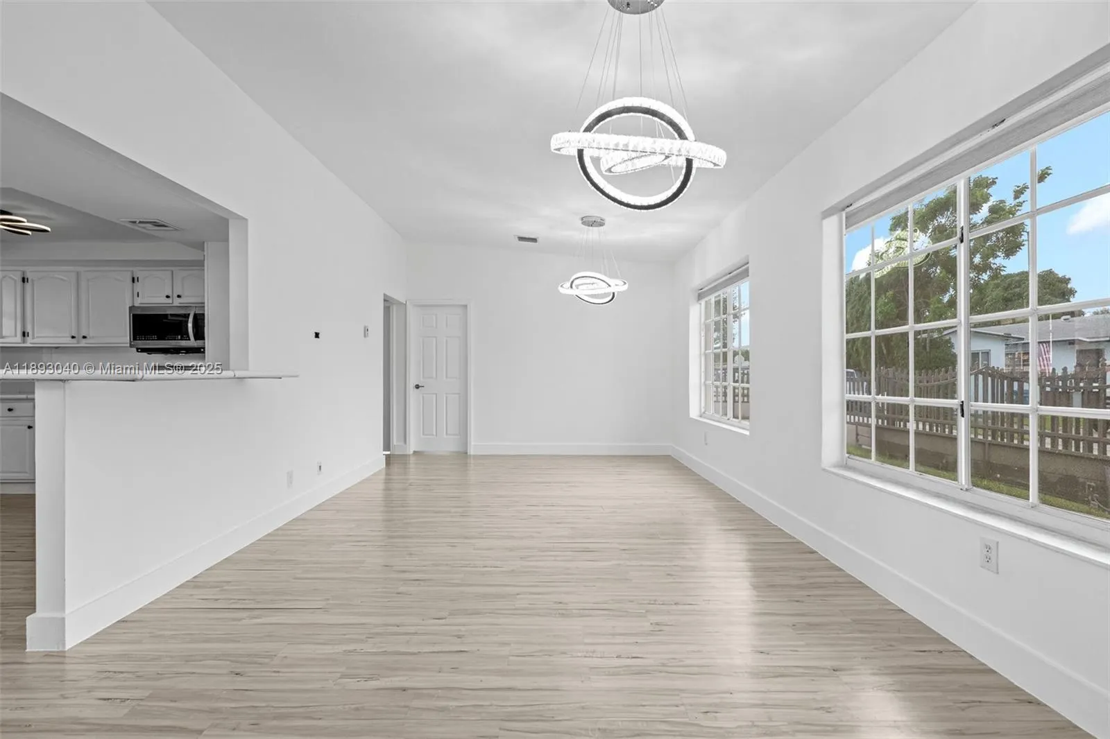 1145 SW 74th Ct