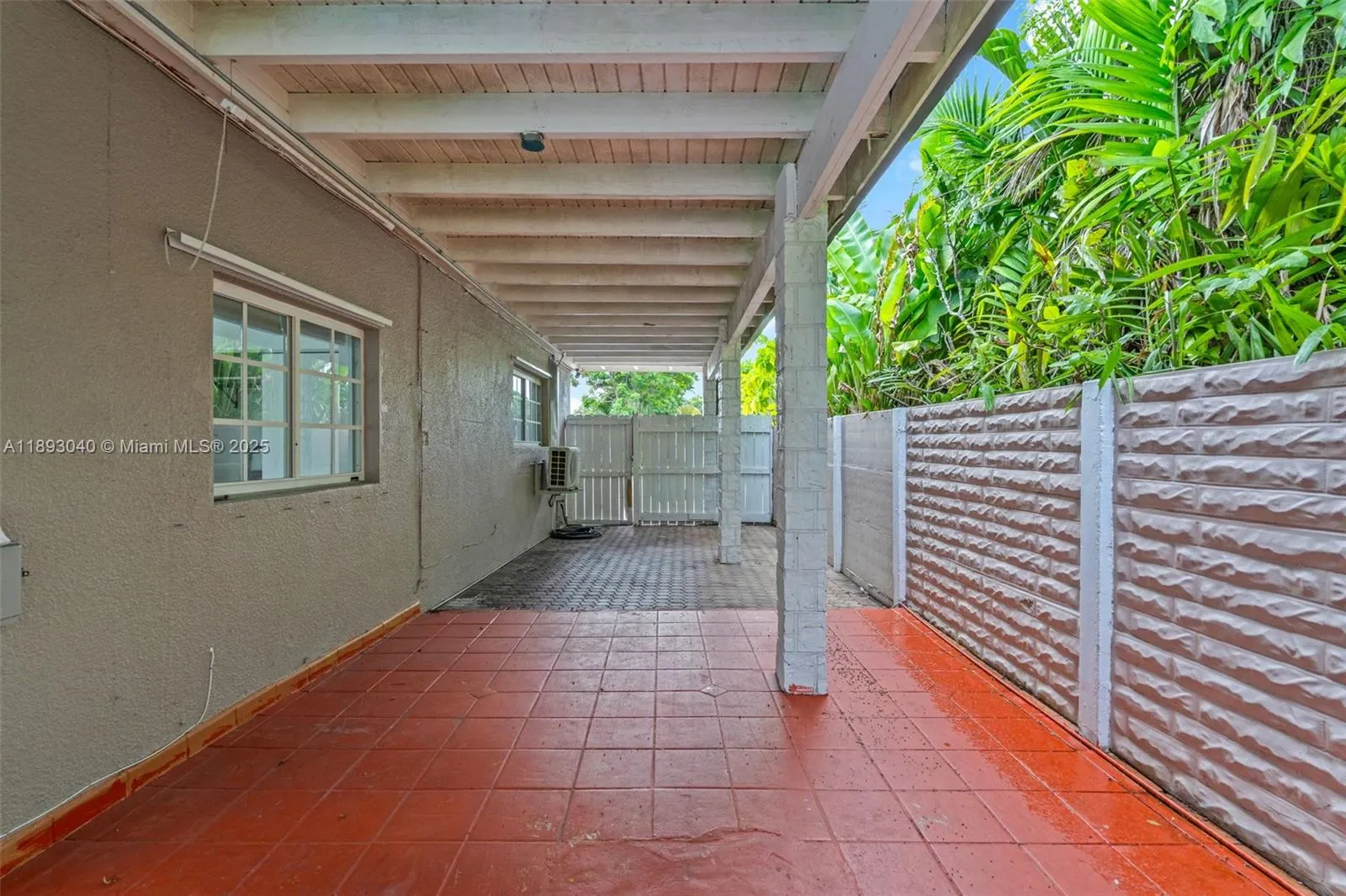 1145 SW 74th Ct
