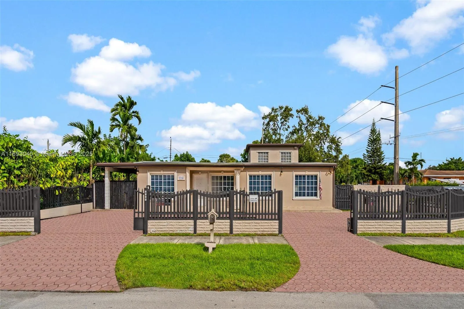 1145 SW 74th Ct