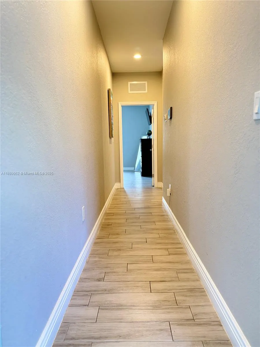 409 NW 13th Ave