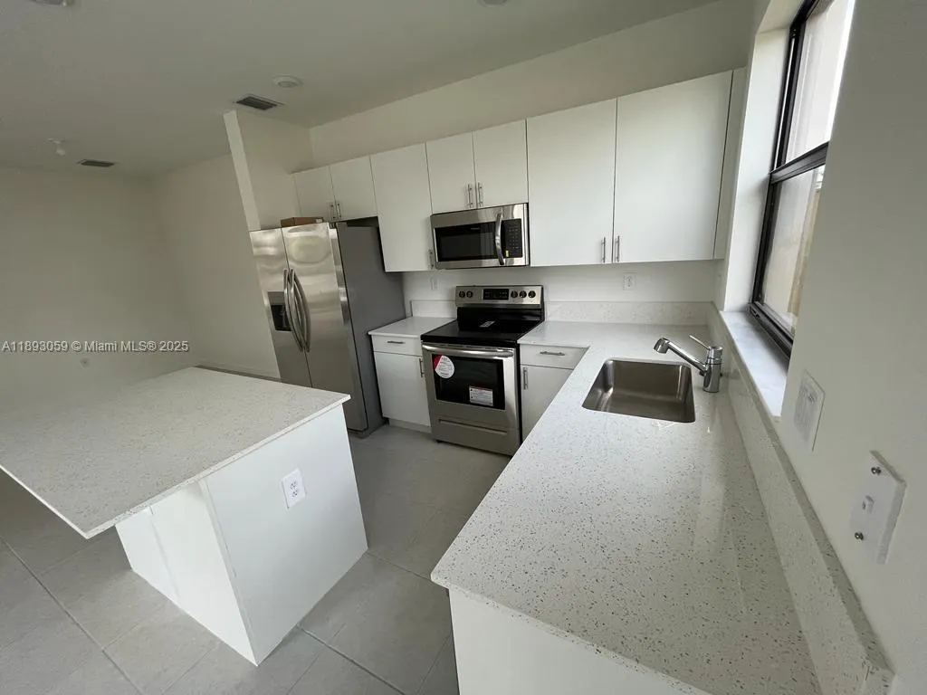 24628 SW 118 court, #24628