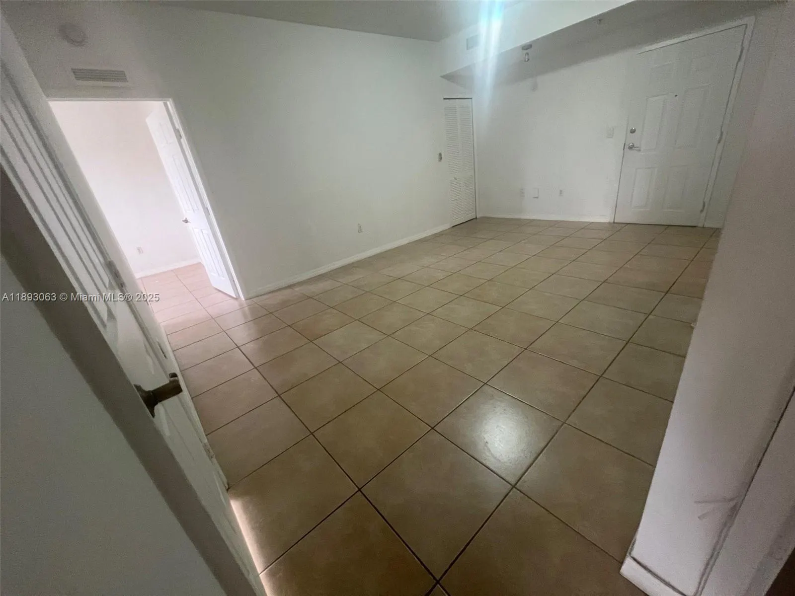 5271 SW 8th St, #311