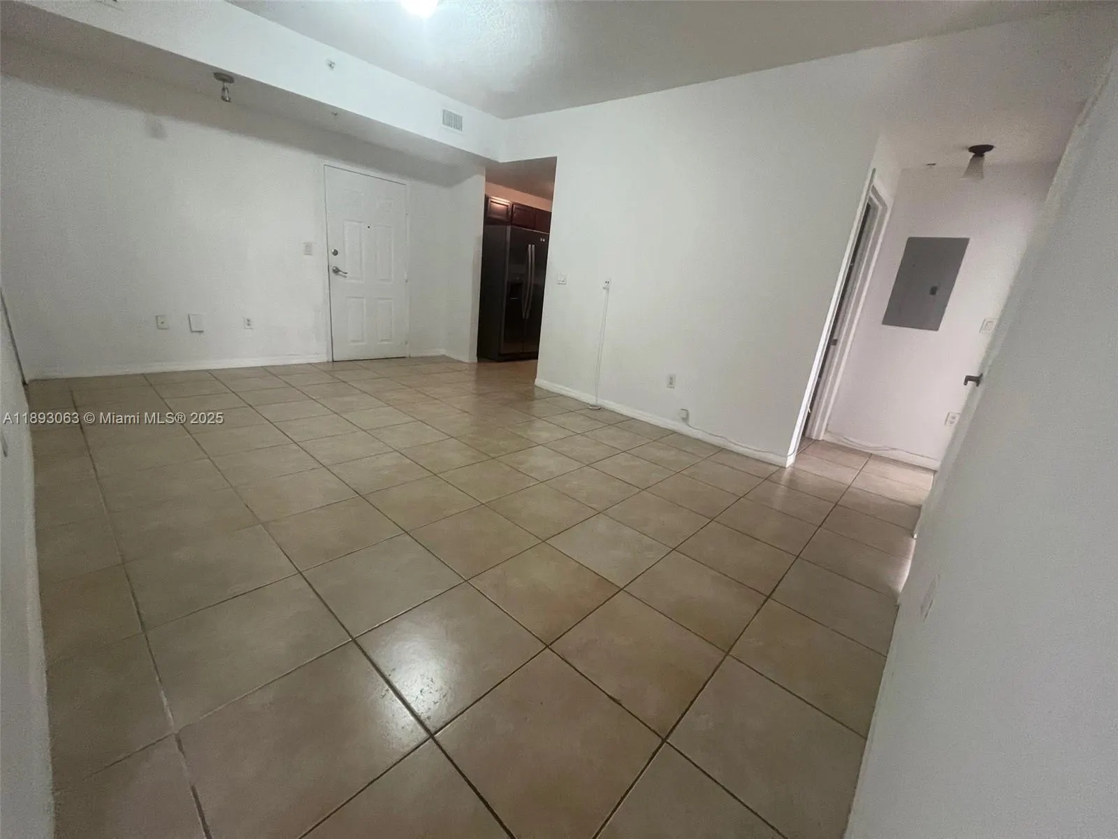 5271 SW 8th St, #311