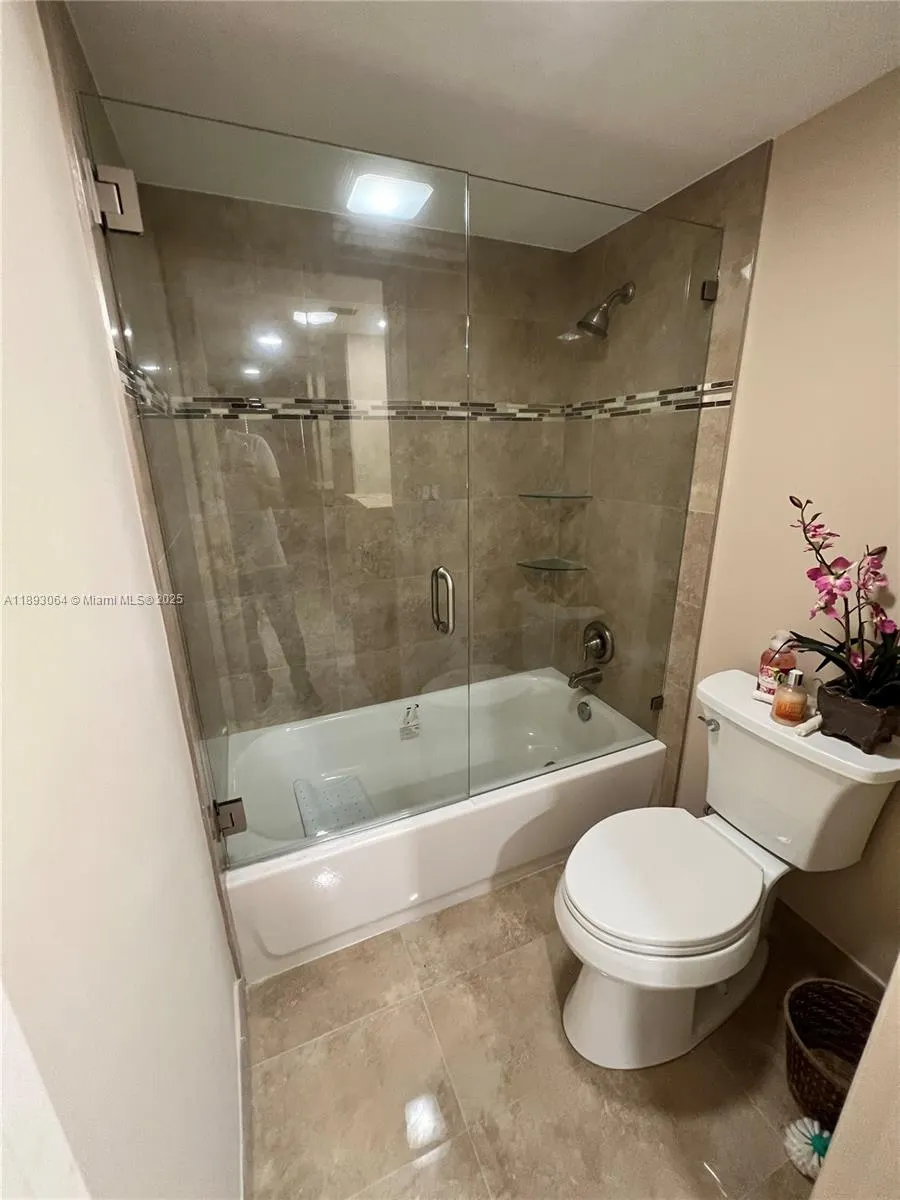 10777 W Sample Rd, #301
